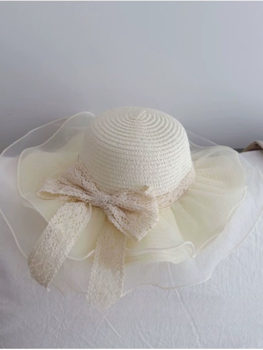 Women's Cream Sun Hat with Lace Bow